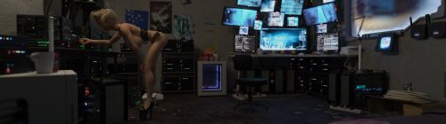 Hilda: Sexy Hacker D4k - 002a
